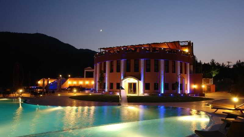 Mouzaki Palace Екстериор снимка